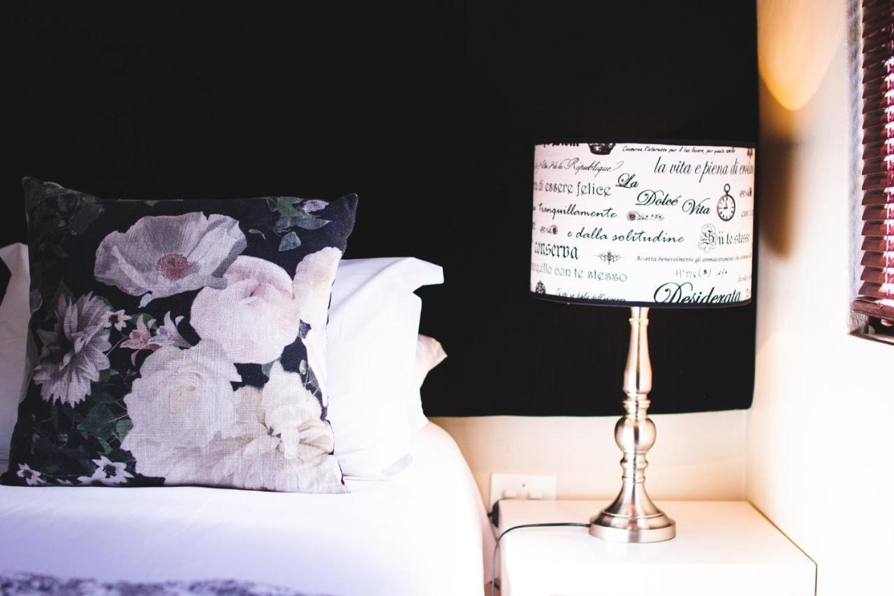 Вилла Swellendam Self Catering Экстерьер фото